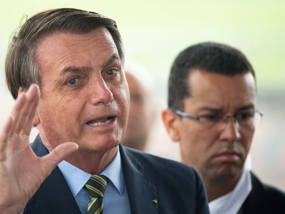Jair Bolsonaro aseguró que medidas de cuarentena pueden crear «caos social»
