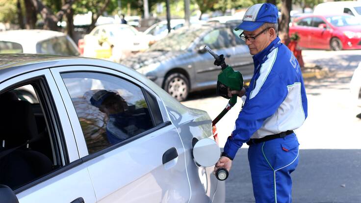 Alza de combustible en Chile: ¿Cuánto más costará llenar el estanque desde esta semana?