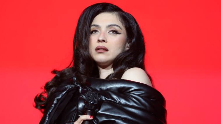 Mon Laferte se presenta en el Palacio de Bellas Artes en México