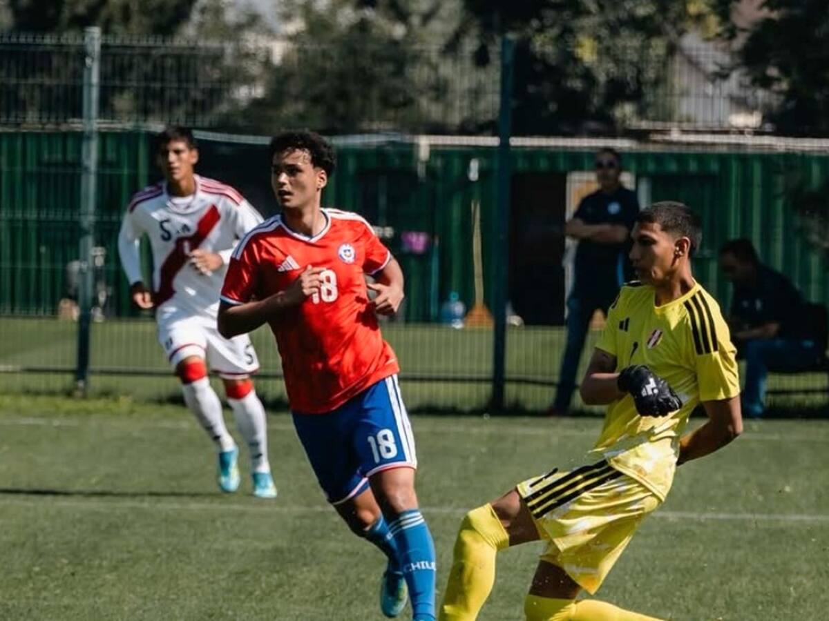 Un seleccionado chileno cambia de club en Europa a horas del cierre del mercado: fichaje sorpresa