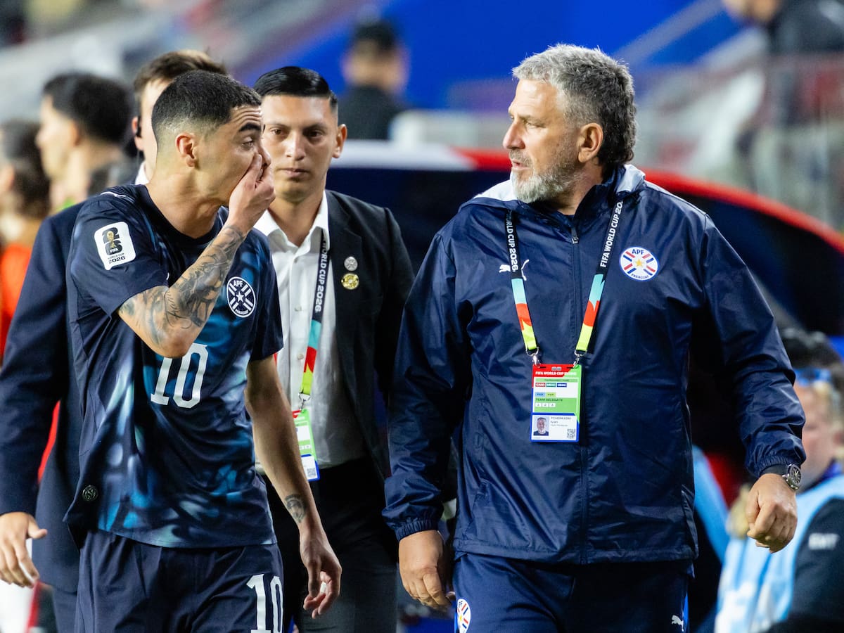 Fue expulsado en el Mundial por taparse la boca y hoy revela qué le dijo a su rival: “Estábamos hablando de...”