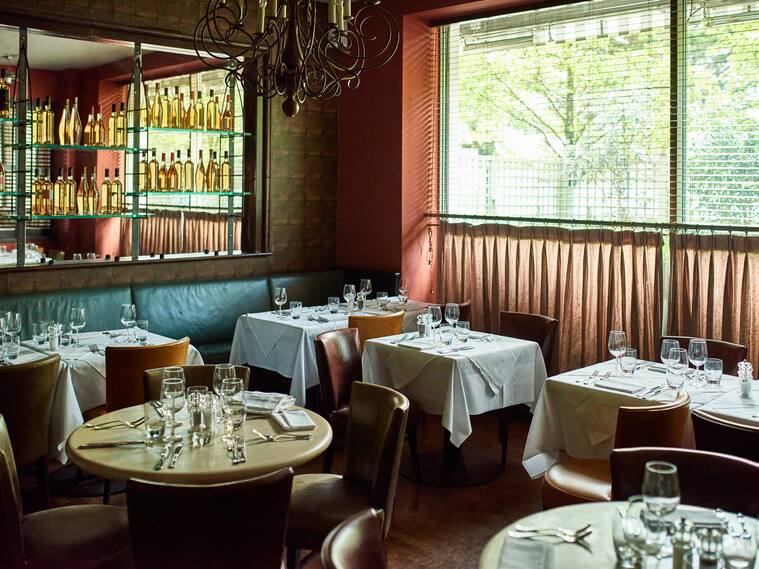 Conocido restaurante de Barrio Italia en Santiago anuncia su cierre definitivo: Esto dijo a sus clientes