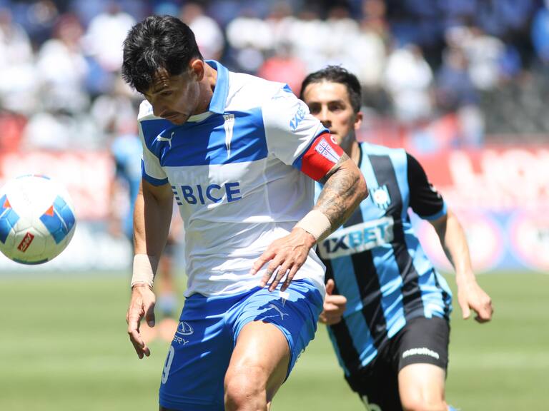 Fernando Zampedri recibe polémica amarilla ante Huachipato y su esposa estalla contra el arbitraje: “Un desastre...”