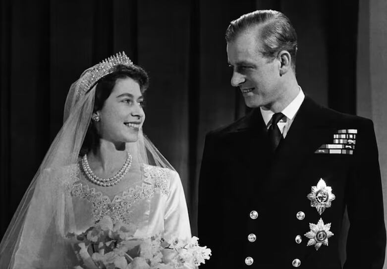 La reina Isabel y el príncipe Felipe | La Tercera