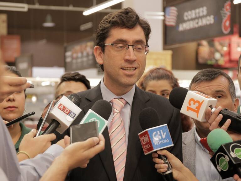 Gobierno anunció medidas tras error en cifra de desvinculaciones y salida del director de Trabajo