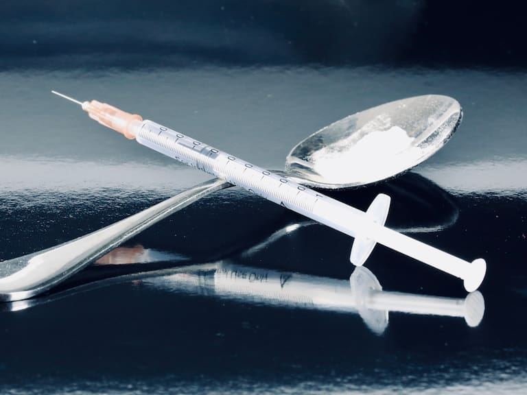 Diputados de oposición solicitan sesión especial por ingreso de nuevas drogas sintéticas al país