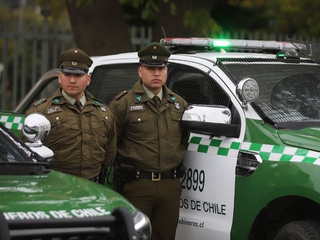 Carabineros detienen a motociclista por intento de soborno en San Ramón: ofreció $40 mil para evadir control
