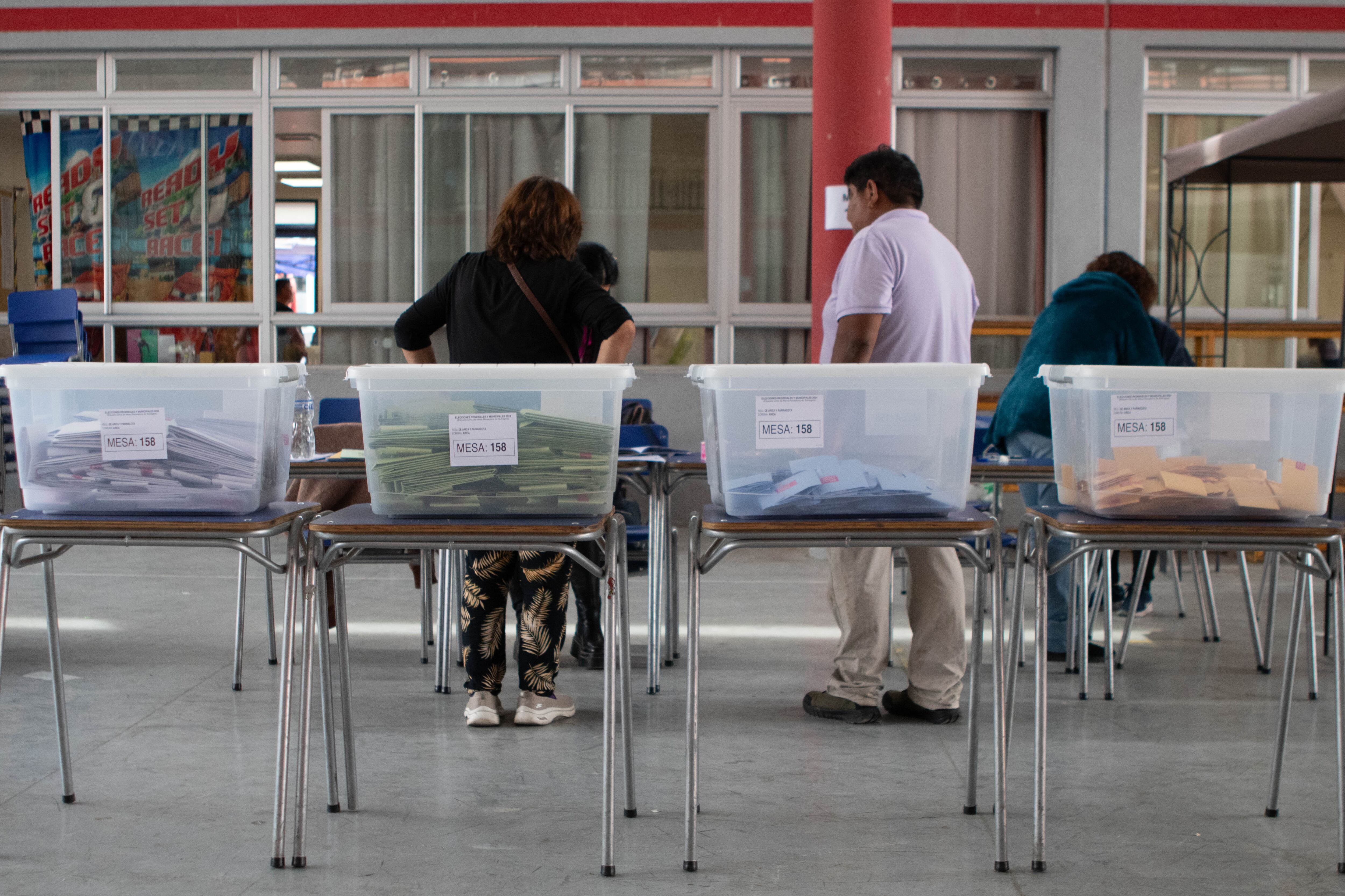 Elecciones 2024 en Chile: estas son las multas que arriesgan las empresas que no dejen ir a votar a sus trabajadores
