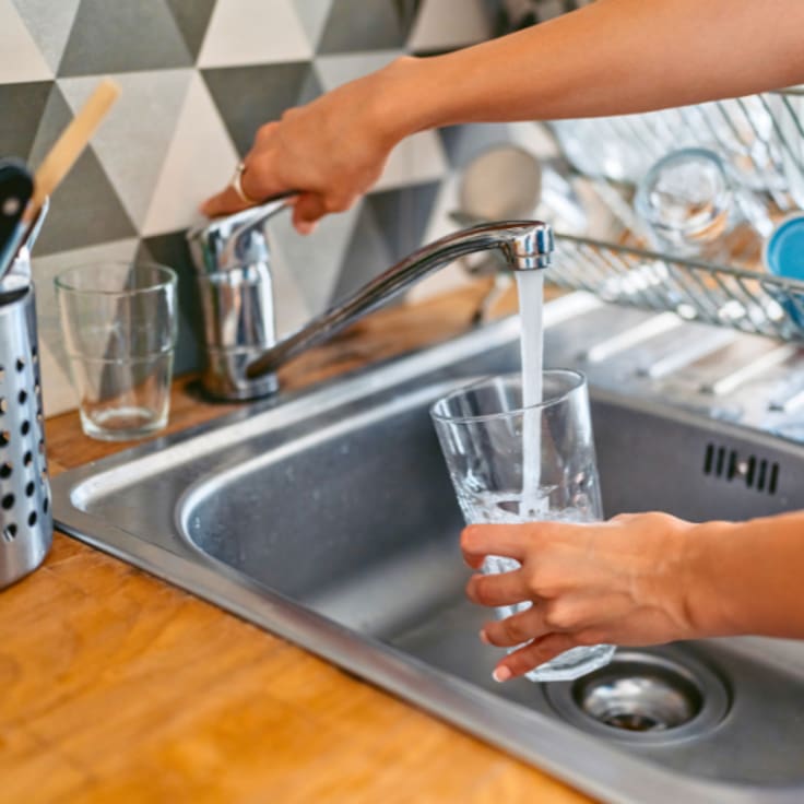 Por hasta 15 horas: anuncian cortes de agua en Santiago para este martes 2 de junio en 3 comunas de la RM
