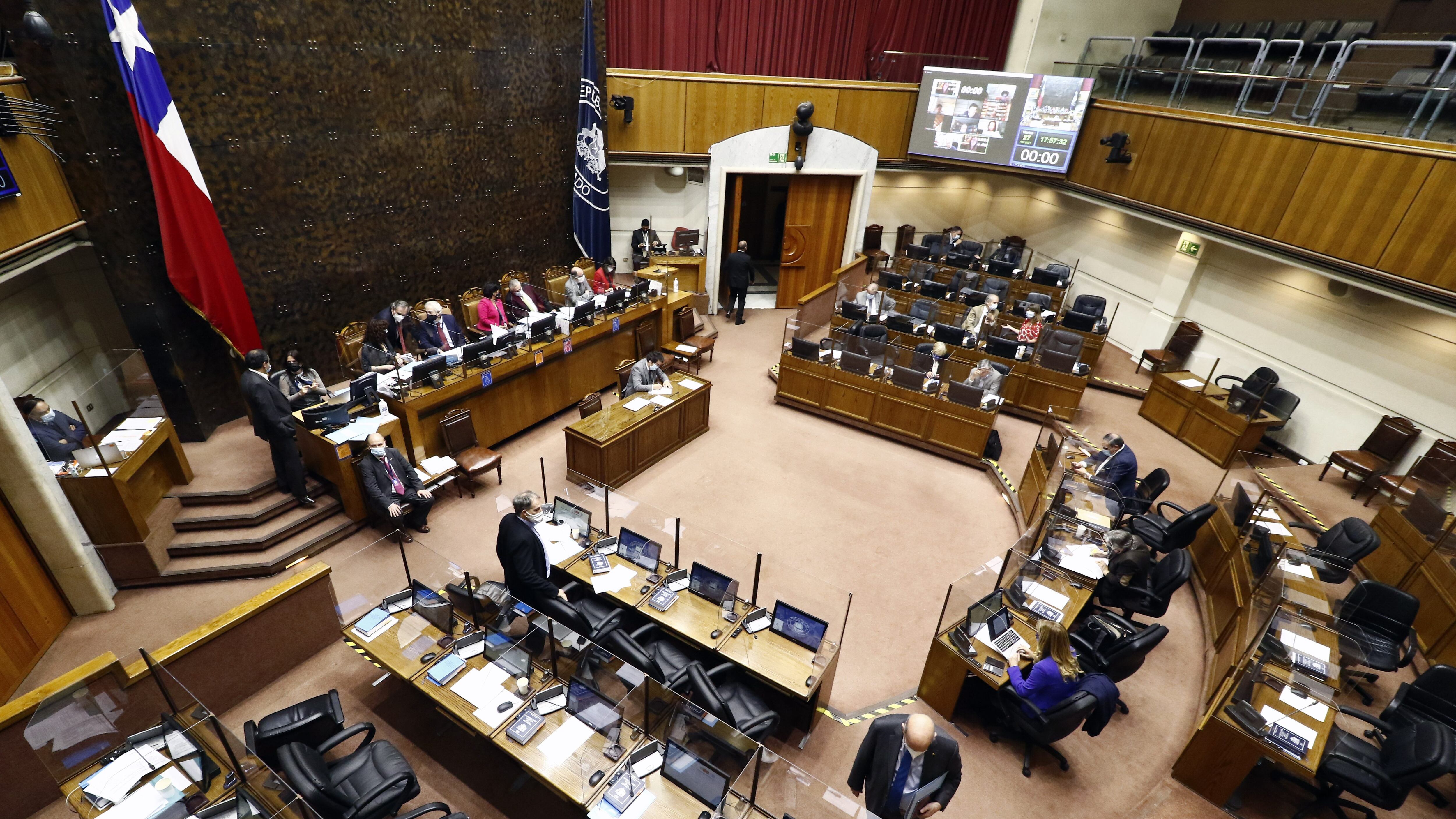 27 DE ABRIL DE 2021/VALPARAISOVista general de la sesion del Senado.
FOTO: LEONARDO RUBILAR CHANDIA/AGENCIAUNO