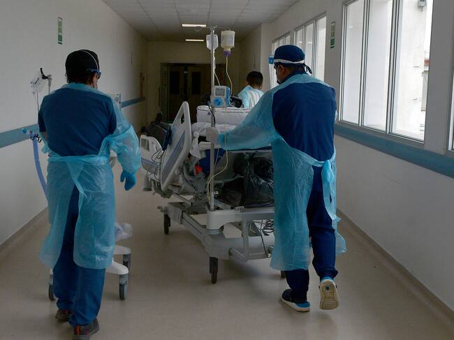 21 de Enero de 2022 / IQUIQUEEl alza en los contagios por Coronavirus produjo un mayor arribo de pacientes Covid positivo a la UCI del hospital Dr. Ernesto Torres Galdames
FOTO: CRISTIAN VIVERO BOORNES / AGENCIAUNO