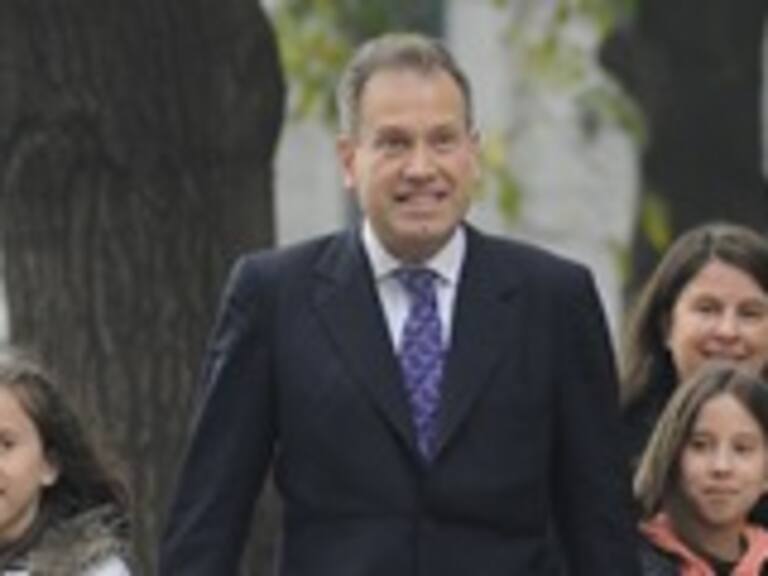 Esposa de Jocelyn-Holt confesó cómo ha sido la vida familiar con la candidatura de su marido