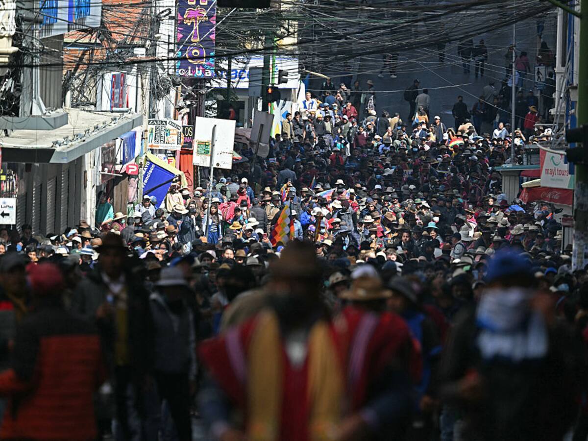 Gobierno de Bolivia y Central Obrera logran acuerdo tras 50 días de crisis