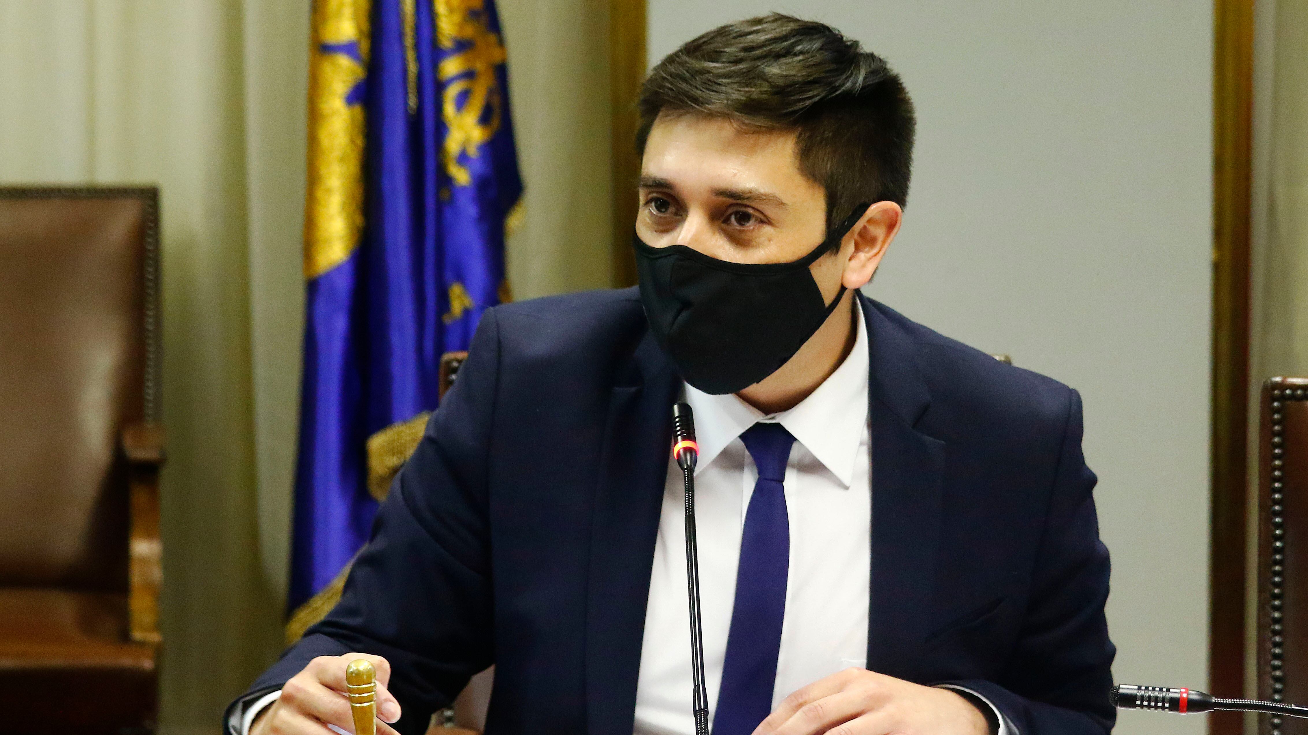 i30 DE SEPTIEMBRE DE 2020/VALPARAISOEl diputado Miguel Angel Calisto, durante la Comision de Seguridad Ciudadana de la Camara de Diputados, citada para discutir el proyecto que moderniza la gestiÛn institucional y fortalece la probidad y la transparencia en las Fuerzas de Orden y Seguridad P˙blica.
FOTO: LEONARDO RUBILAR CHANDIA/AGENCIAUNO
