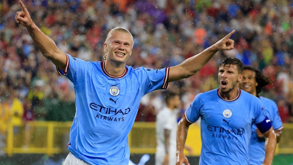 Erling Haaland demora 11 minutos en anotar su primer gol por el Manchester City