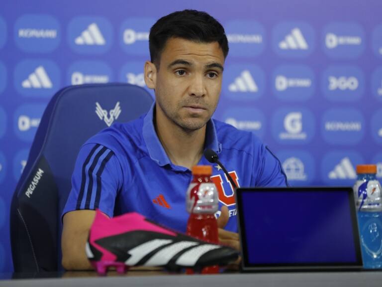 Christopher Toselli y el crítico momento de la U: "Apoyamos a Pellegrino al 100%, pero el plantel tiene que estar por sobre eso"