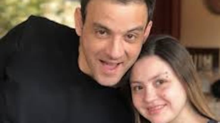 Hija de Gonzalo Ramírez vuelve a ser hospitalizada en medio de espera por trasplante