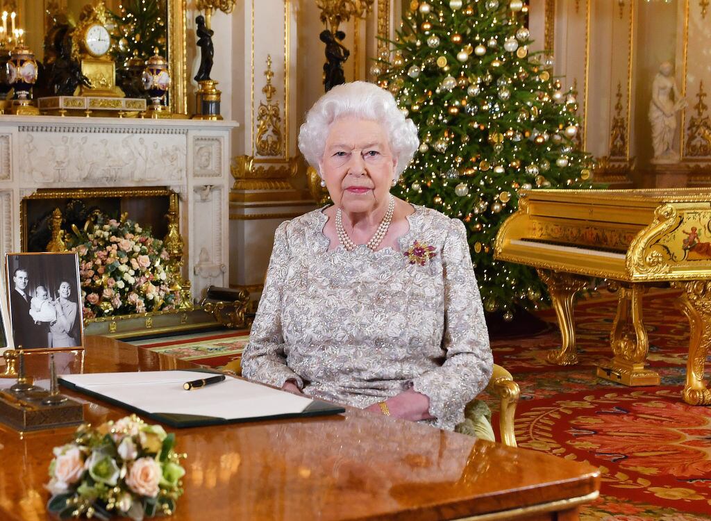 La reina Isabel II en un discurso oficial