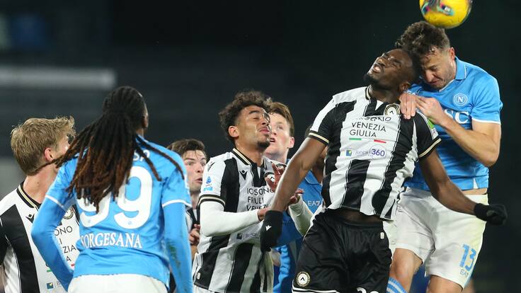 Sin Alexis Sánchez, Udinese rescata un empate en su visita al líder de la Serie A