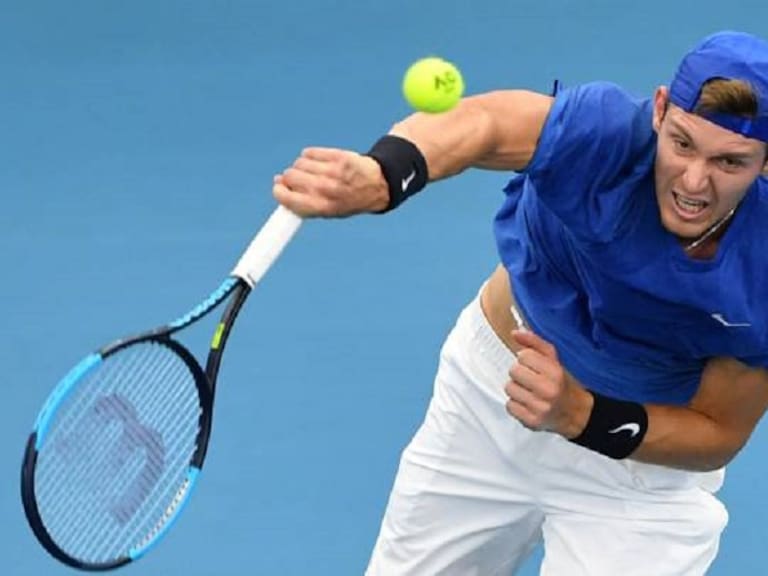 Nicolás Jarry apabulló al peruano Nicolás Álvarez y se instaló en los octavos de final del Challenger de Salinas