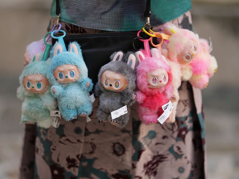 Qué significa comprar y coleccionar Labubus, según la psicología