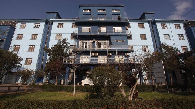 01 DE JUNIO DE 2020/SANTIAGO
Unidad de Cuidados Intensivos del Hopsital Sótero del Río, durante la entrega de insumos médicos de Desafío Levantemos Chile y Empresas Banmédica para apoyar al Servicio de Salud Metropolitano Sur Oriente. Con esto se apoya la ampliación del hospital modular del Sótero del Río, en la comuna de Puente Alto, Santiago.
FOTO: AILEN DIAZ/AGENCIAUNO