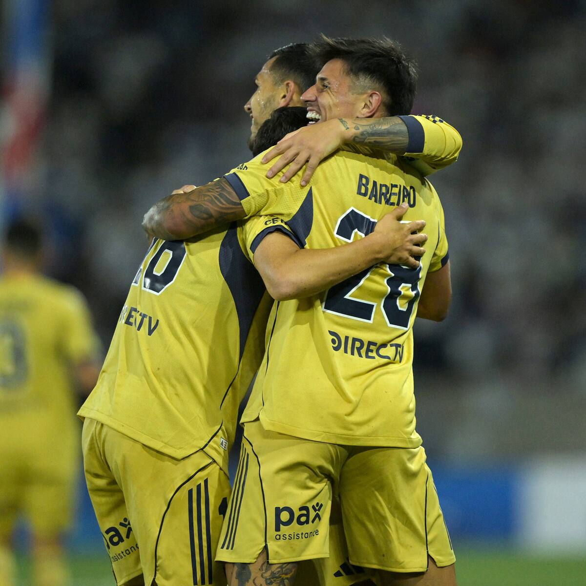 El show de Paredes y un reto de Garnero que marcó a Medel: el lado B de la derrota de la UC ante Boca Juniors