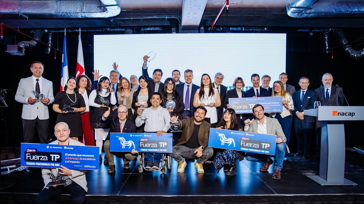 Más plazo para “Fuerza TP: Técnicos-Profesionales por Chile”, el premio que reconoce a los que impulsan el desarrollo del país