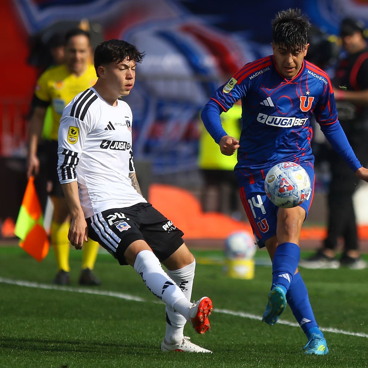 “Desde el primer día que llegué le propuse el desafío de volver a La Roja; me pone muy contento que esté convocado”