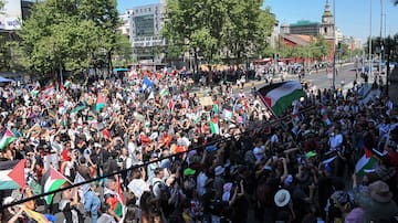 Masiva movilización por Palestina en Santiago se une a protestas globales contra el conflicto en Gaza