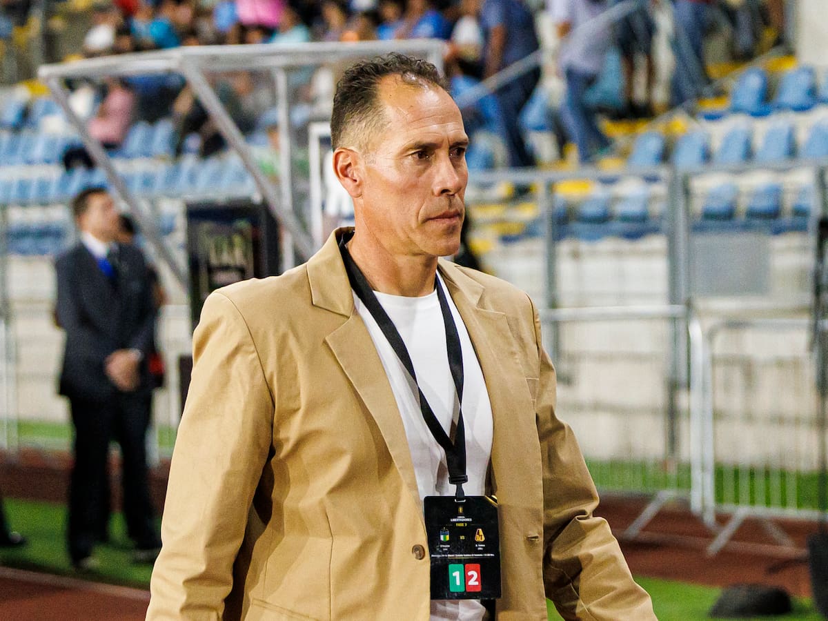 Tras ganar en la Libertadores: técnico de O’Higgins revela cómo enfrentarán a la UC por el torneo nacional