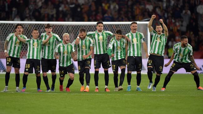 ¡Campeones de la Copa del Rey! Manuel Pellegrini y Claudio Bravo se inscriben en la historia grande del Real Betis