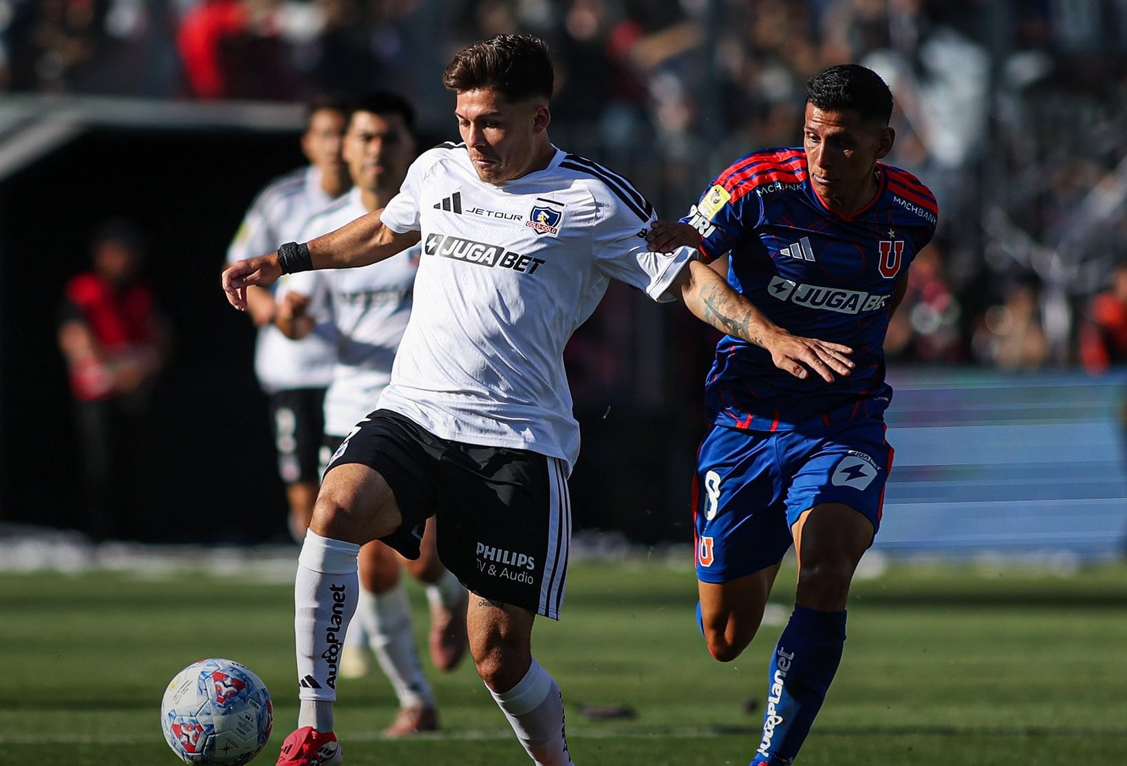 Colo Colo y la U no se hacen daño tras el primer tiempo del Superclásico