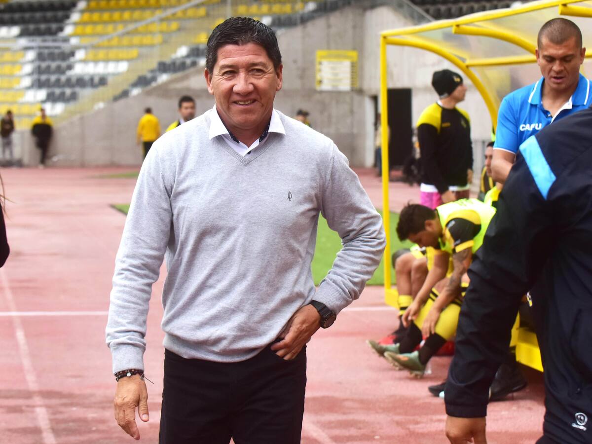Jaime Vera le pone sus fichas a Colo Colo en la lucha por el título con la U: “Ha demostrado la solidez para salir campeón”