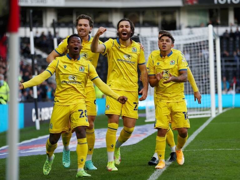 Ben Brereton fue la gran figura del Blackburn Rovers en victoria de visita sobre el Derby County