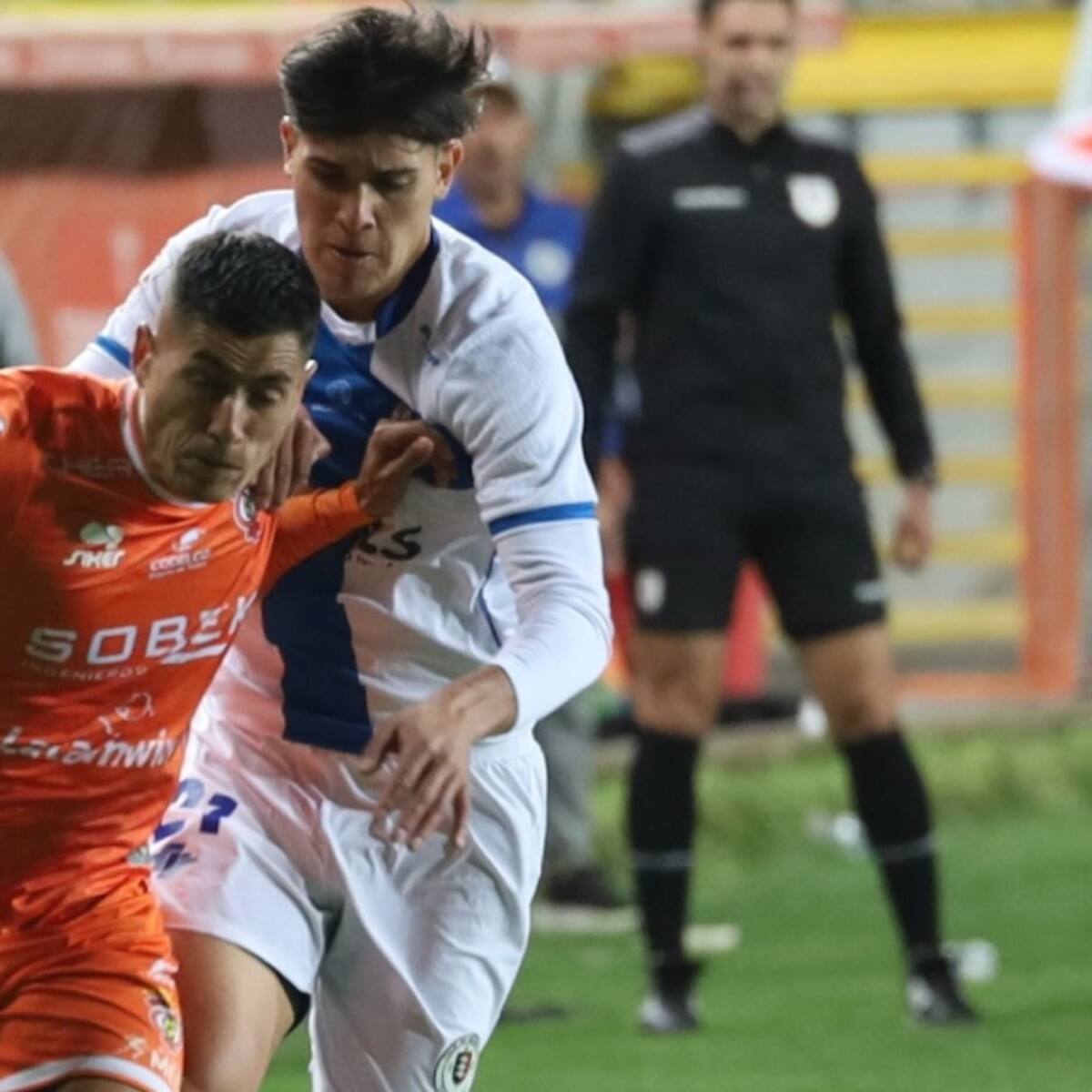Deportes Santa Cruz deja a Cobreloa sin chances de alcanzar el liderato en la Primera B