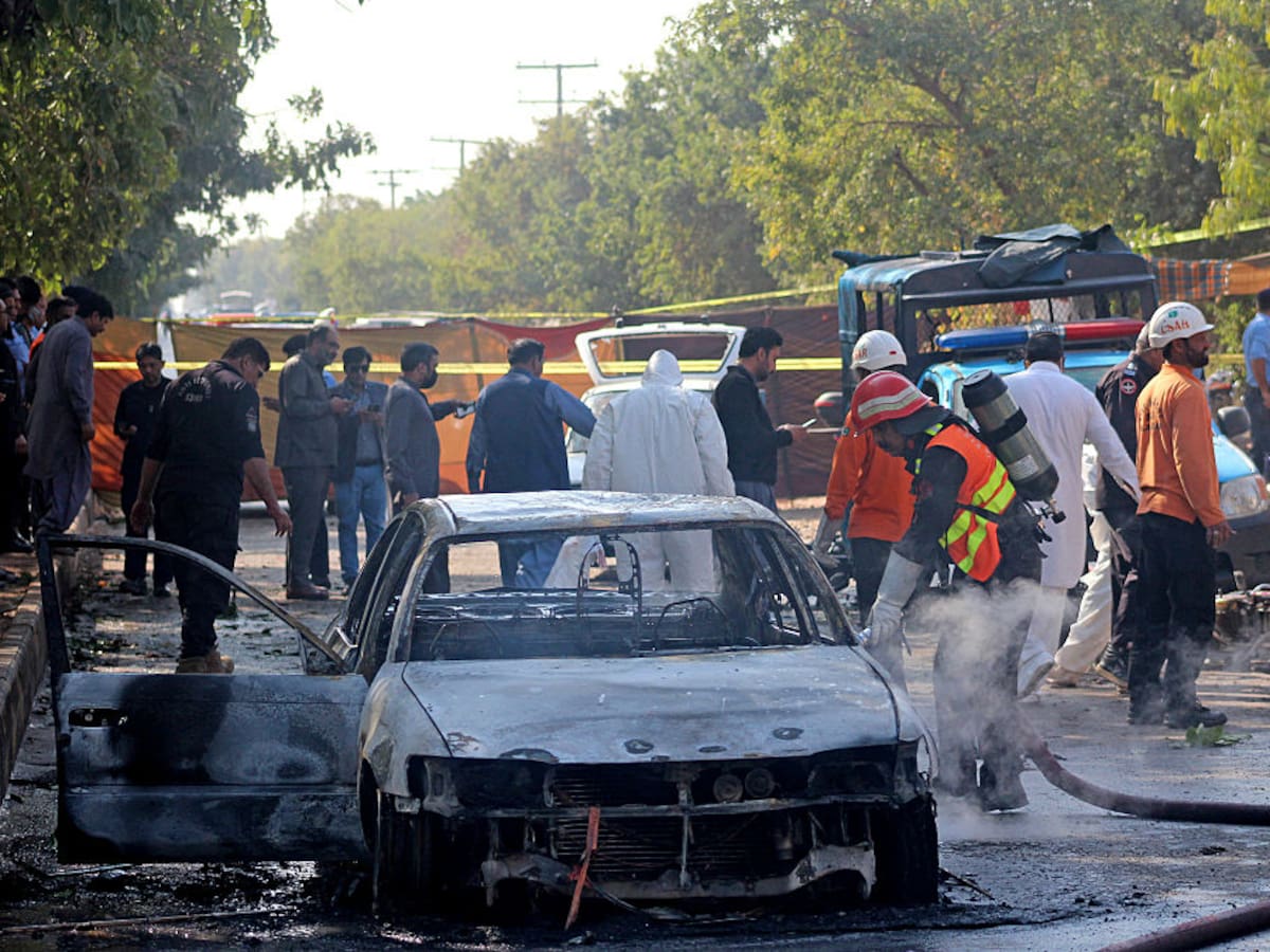 Reportan ataque suicida frente al tribunal de la capital de Pakistán: hay 12 muertos y más de 20 heridos