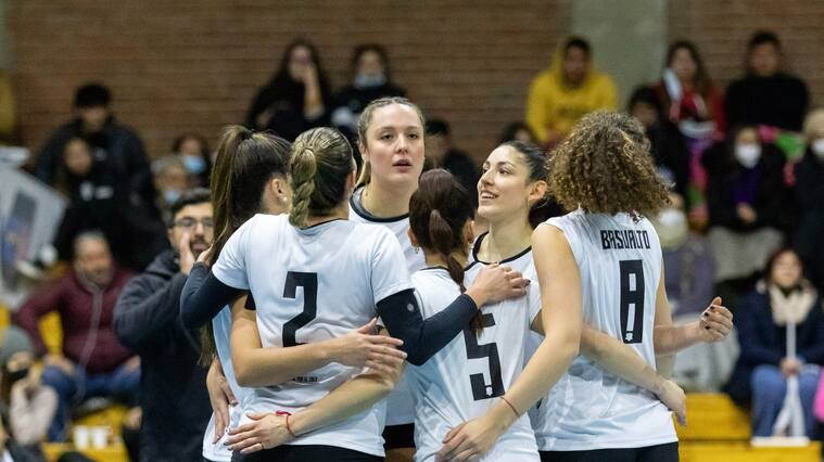 Colo Colo enfrentará a River Plate en final de cuadrangular de voleibol