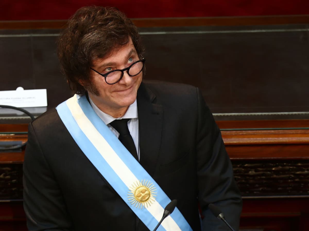 Javier Milei festeja superávit fiscal de 0,2 del PIB durante el primer trimestre del 2024