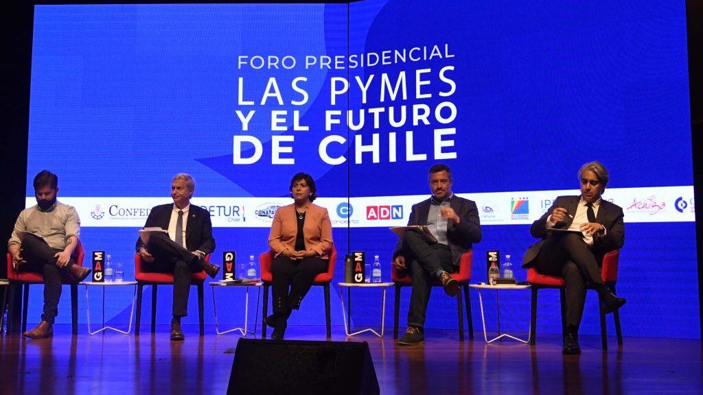 02 NOVIEMBRE DE 2021 / SANTIAGODebate de candidatos presidenciales y Pymes en el GAM
FOTO: PABLO OVALLE ISASMENDI/ AGENCIAUNO