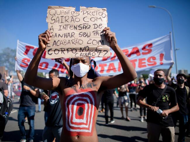 Manifestantes marcharon en Brasilia