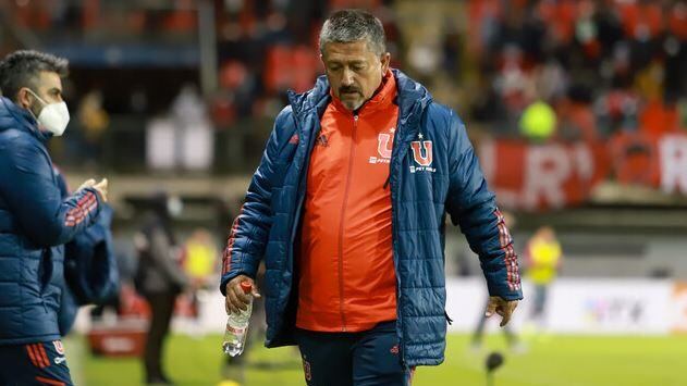 Cristián Romero anticipó el duelo ante O'Higgins: "No hay nadie cortado, están todos a disposición"