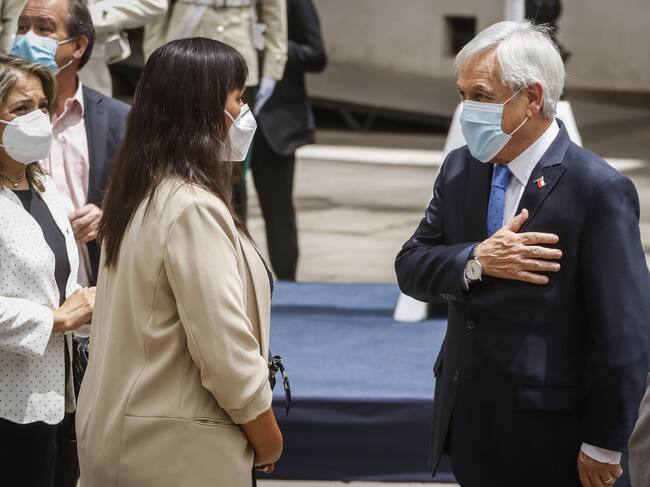 Izkia Siches y el Presidente Sebastián Piñera / Agencia Uno