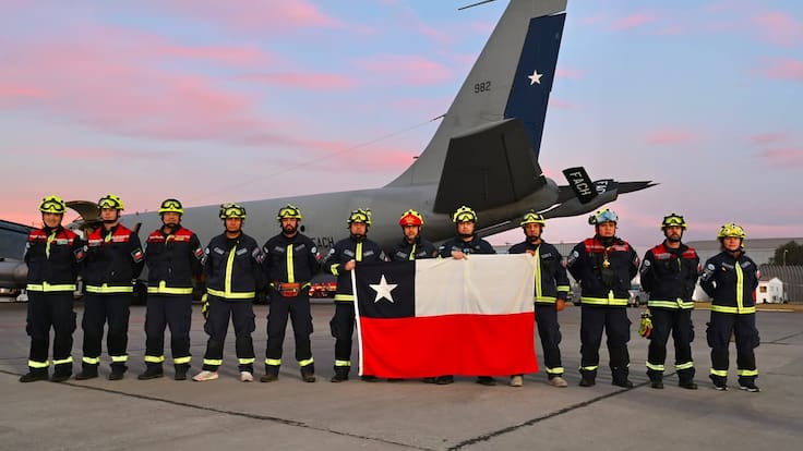 Bomberos de Chile ya busca sobrevivientes en Venezuela: equipo USAR inició operaciones tras los terremotos