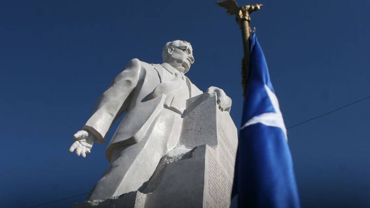 Salvador Allende, monumento, san joaquín, 1024x576 jpg ok
