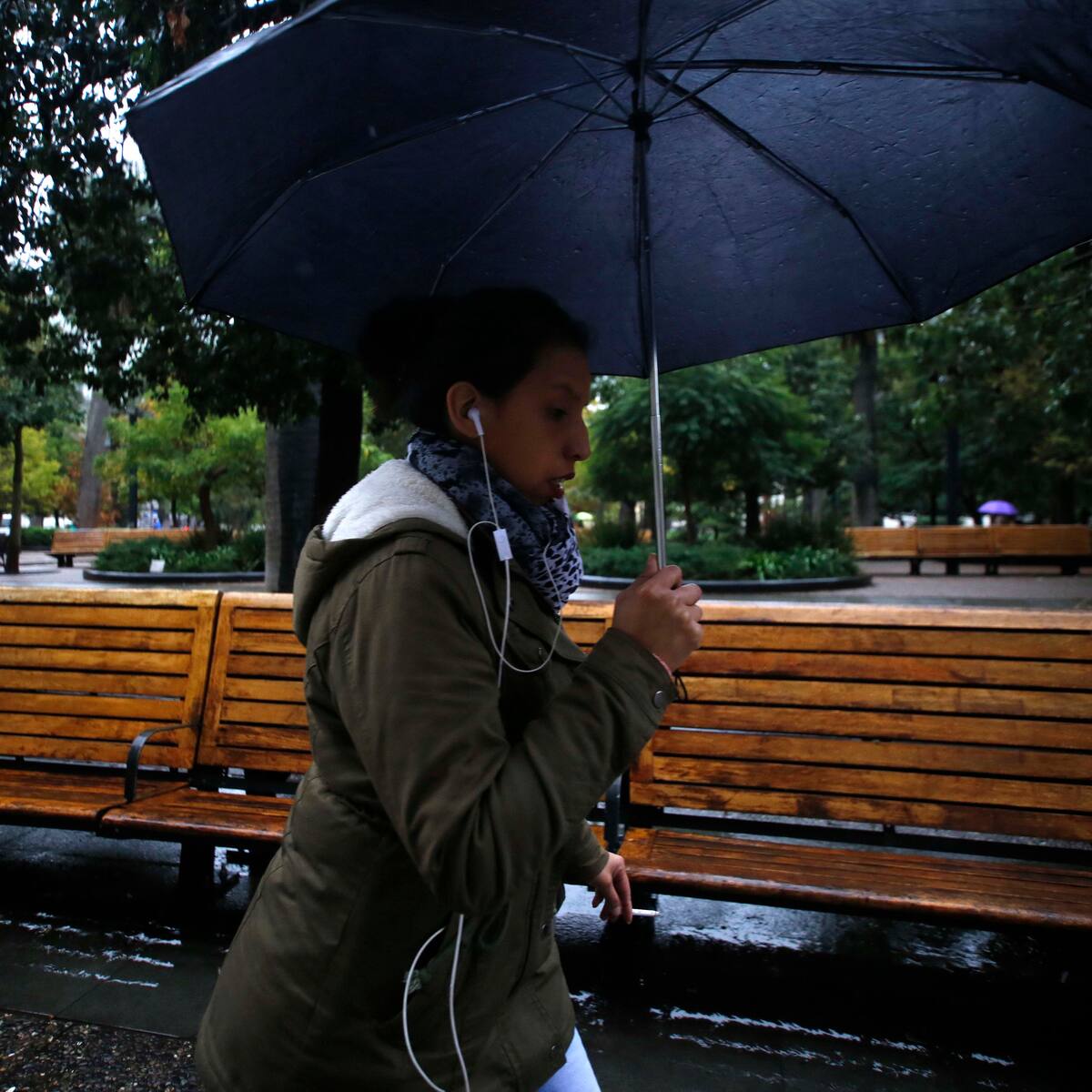Lluvia en Santiago: en estas comunas de la región Metropolitana caerán precipitaciones el domingo