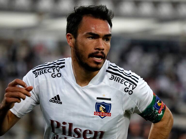 El capitán de los albos se casó: Gabriel Suazo compartió imágenes de su matrimonio civil