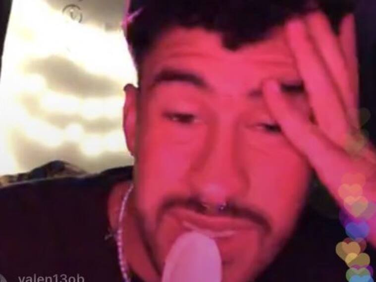 Bad Bunny durante su live