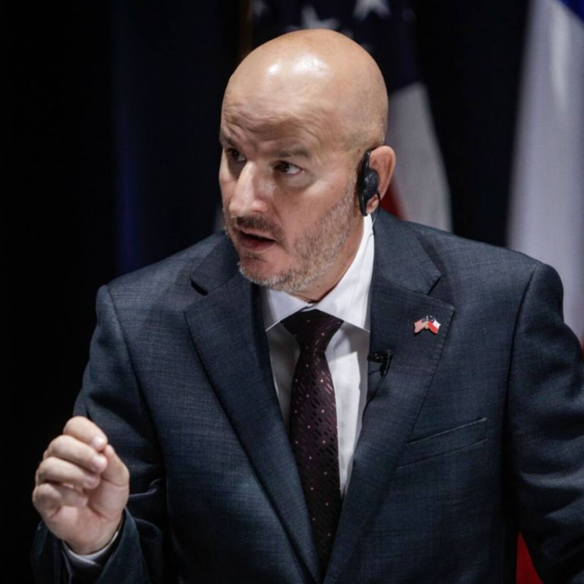 PDI detiene a chileno acusado de amenazar a embajador de Estados Unidos en Chile