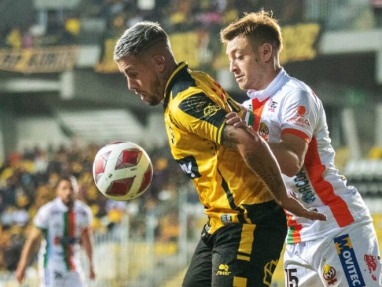 Árbitro asegura que Coquimbo Unido hizo jugar a futbolista no inscrito: el club arriesga pérdida de puntos y millonaria multa